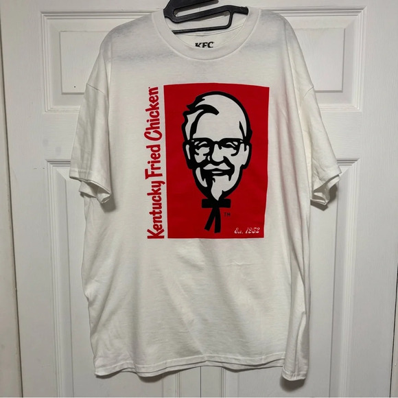 KFC Fried Chicken Colonel Sanders T Shirt. Size XL - Picture 5 of 5